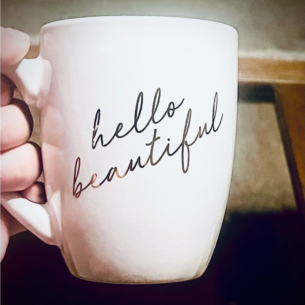 Hello Beautiful Coffee/Tea Mug - Picture 4 of 4